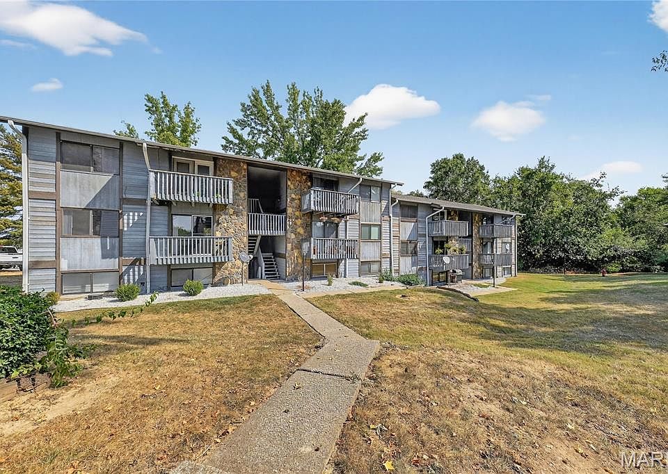 1st image of 1712 Gascony Parc Dr #1712
