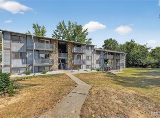 1712 Gascony Parc Dr #1712, Lake Saint Louis, MO