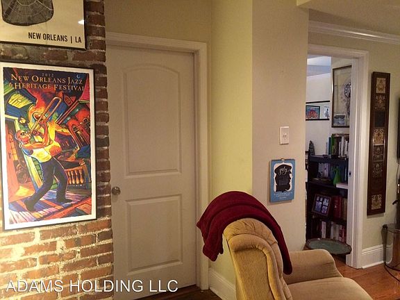 4th image of 2624 Valence St