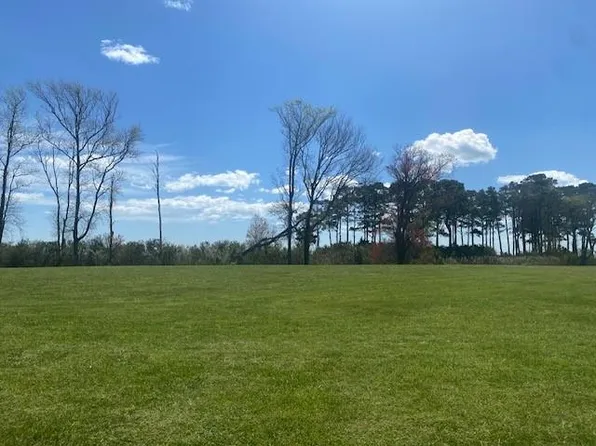 42 Figgs Cir, Parksley, VA 23421