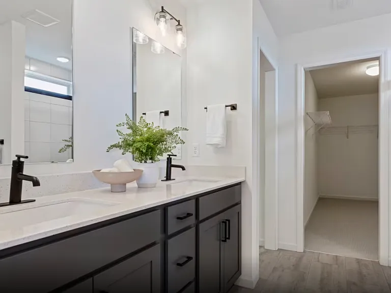 9060 Meadows Dr — Photo 6