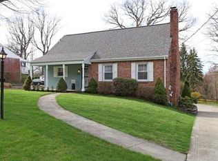 323 Highland Pines Dr, Pittsburgh, PA 15237