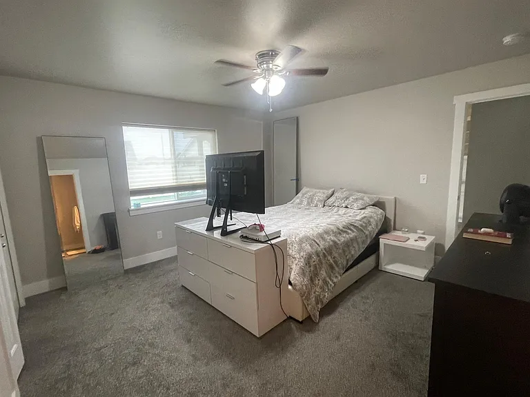 1399 Kenyon Rd — Photo 4