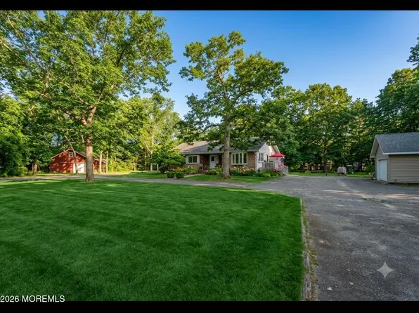 745 Oak Glen Road, Howell, NJ 07731