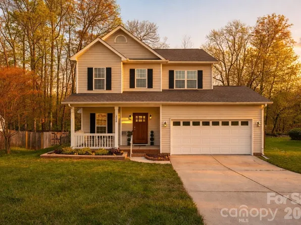 12640 Cardinal Point Rd, Charlotte, NC 28269