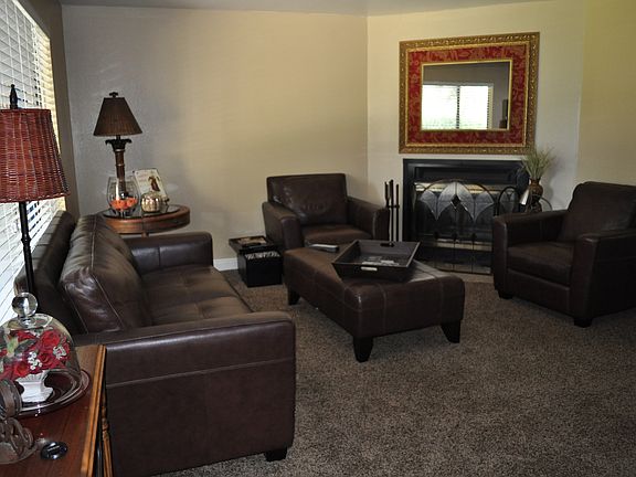Living Room with Fireplace