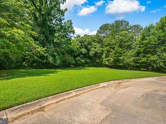 3rd image of 755 Dunaire Way