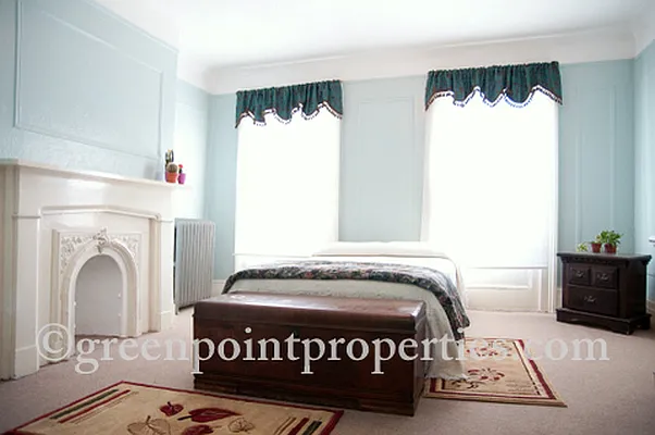 Sold by Greenpoint Properties | media 30