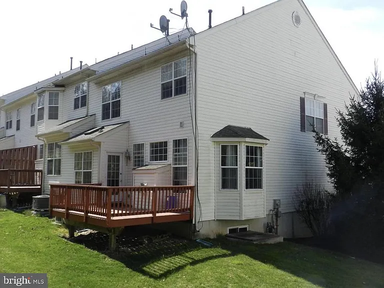 116 Fringetree Dr — Photo 20