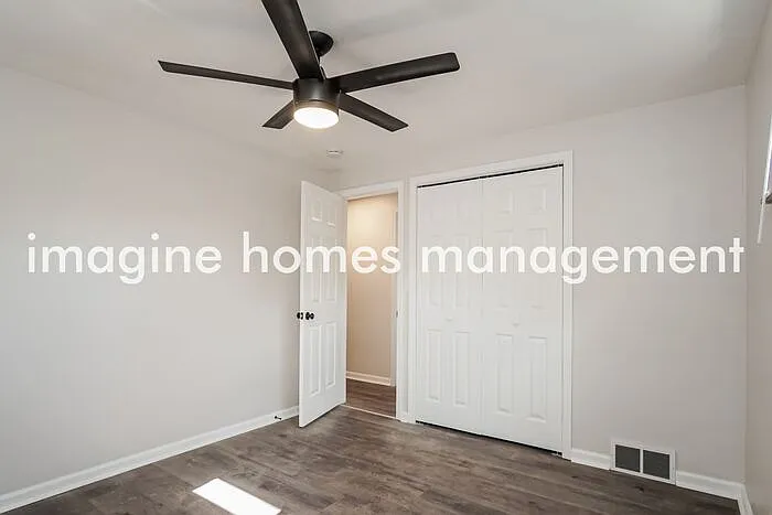 230 Noel Dr — Photo 10