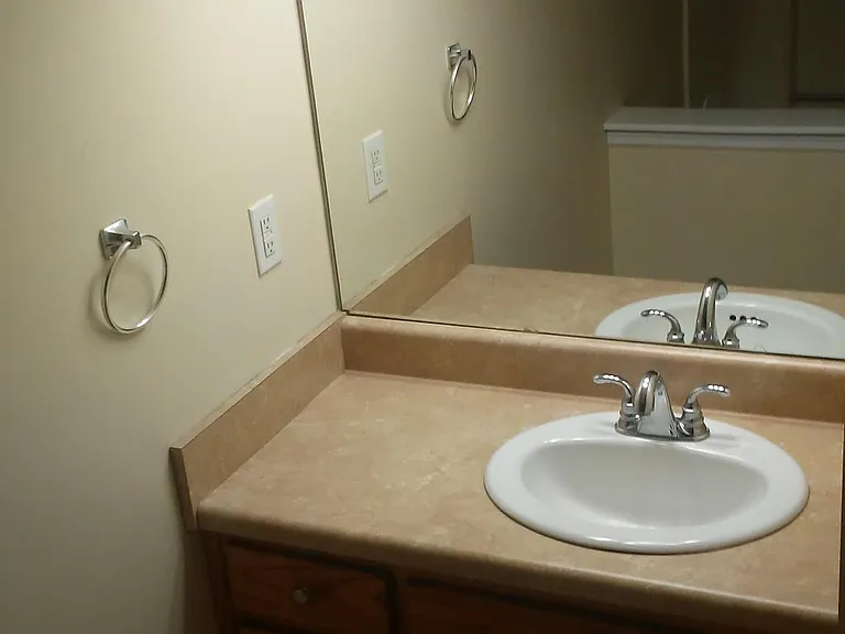 10335 Walden St #B3 — Photo 12