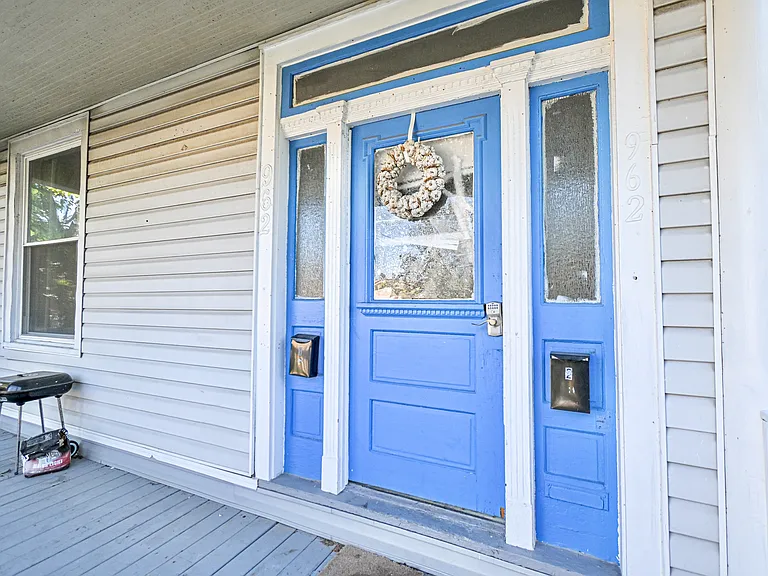 962 Hawthorne Ave #2 — Photo 3
