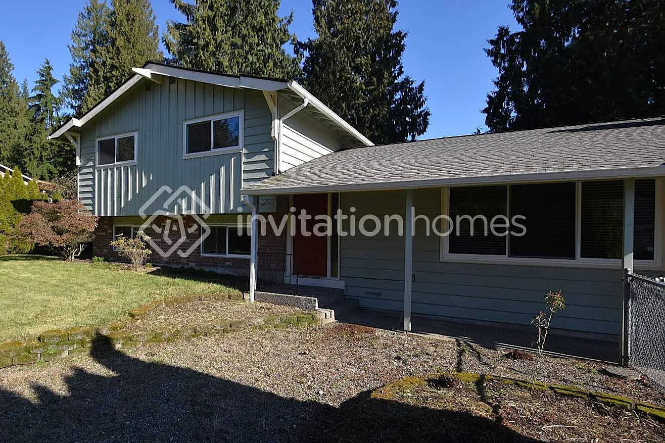 19423 1st Ave SE Bothell, WA 98012 — Photo 1