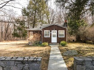 36 Starview Ave, Putnam Valley, NY 10579