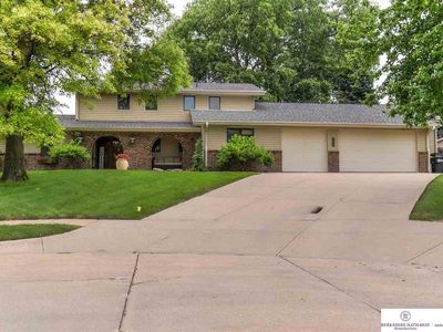 12656 Woodsdale Cir, Omaha, NE, 68137
