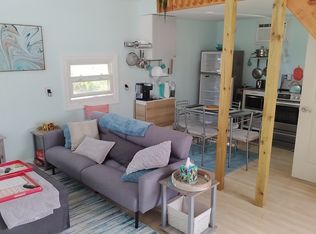 (Undisclosed Address), Crisfield, MD 21817