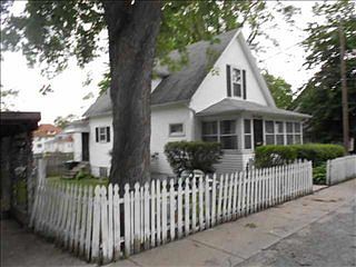 1st image of 120 Lambert Ct