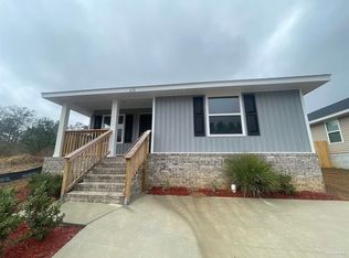 458 Kingsbridge Dr, Cantonment, FL 32533