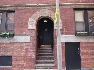 38 Charter St APT 1, Boston, MA 02113