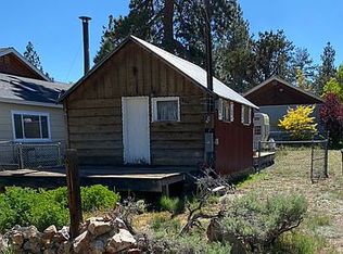 626 San Bernardino Ave, Sugarloaf, CA 92386