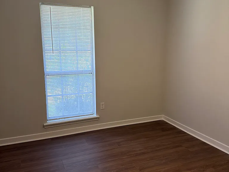 1207 Cherry Stone Cir — Photo 8