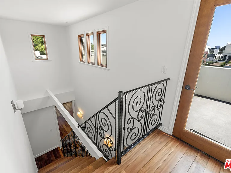 744 N Alfred St #104 — Photo 37