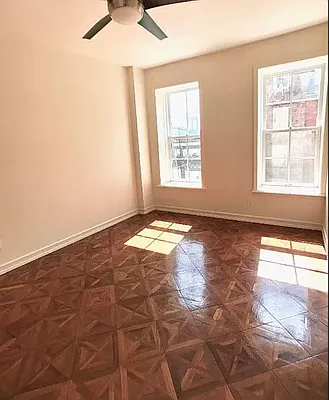 Rented by Metripol Corporation | media 15