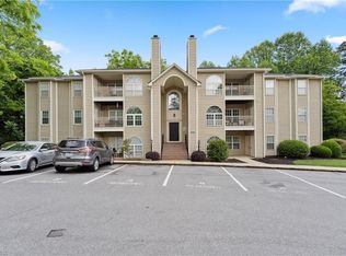 6704 W Friendly Ave UNIT 4, Greensboro, NC 27410