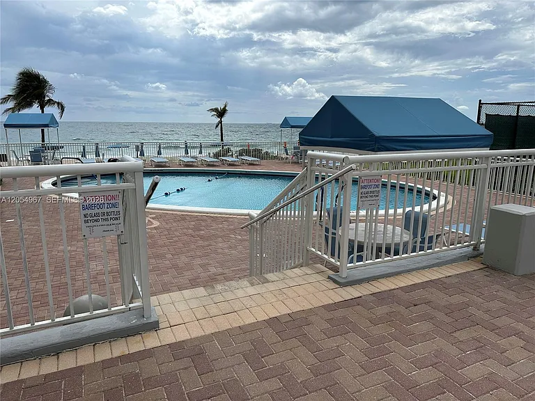 3850 Galt Ocean Dr #111 — Photo 30