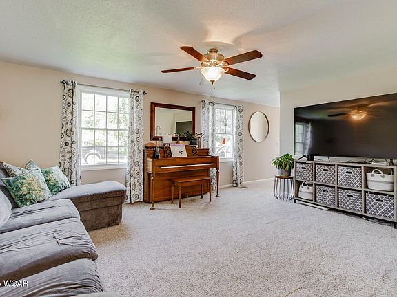 5th image of 1424 Loch Loman Way