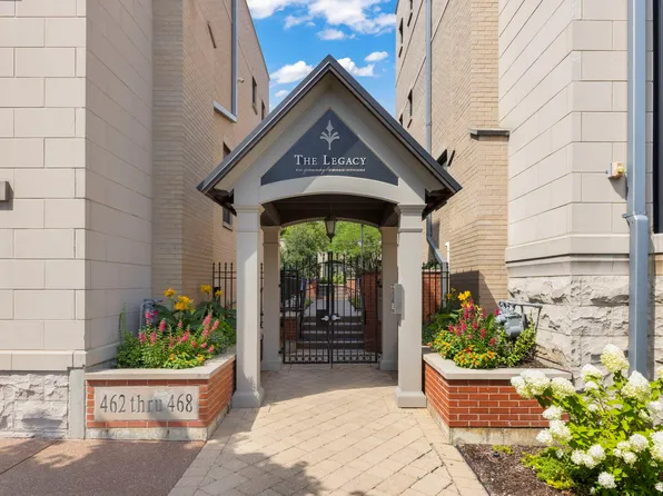 462 Pennsylvania Ave APT 4S, Glen Ellyn, IL 60137