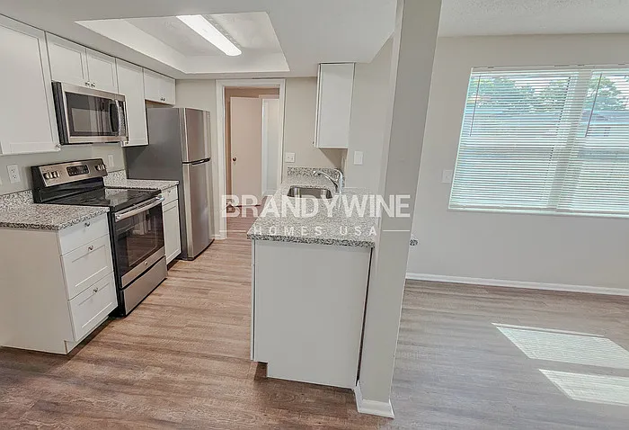 6914 Tierra Verde St — Photo 7