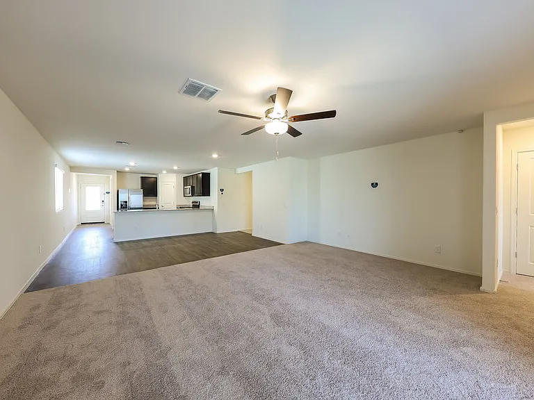 25751 W Coles Rd — Photo 5