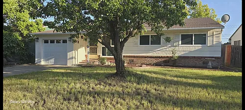 2104 Bowling Green Dr Photo 1
