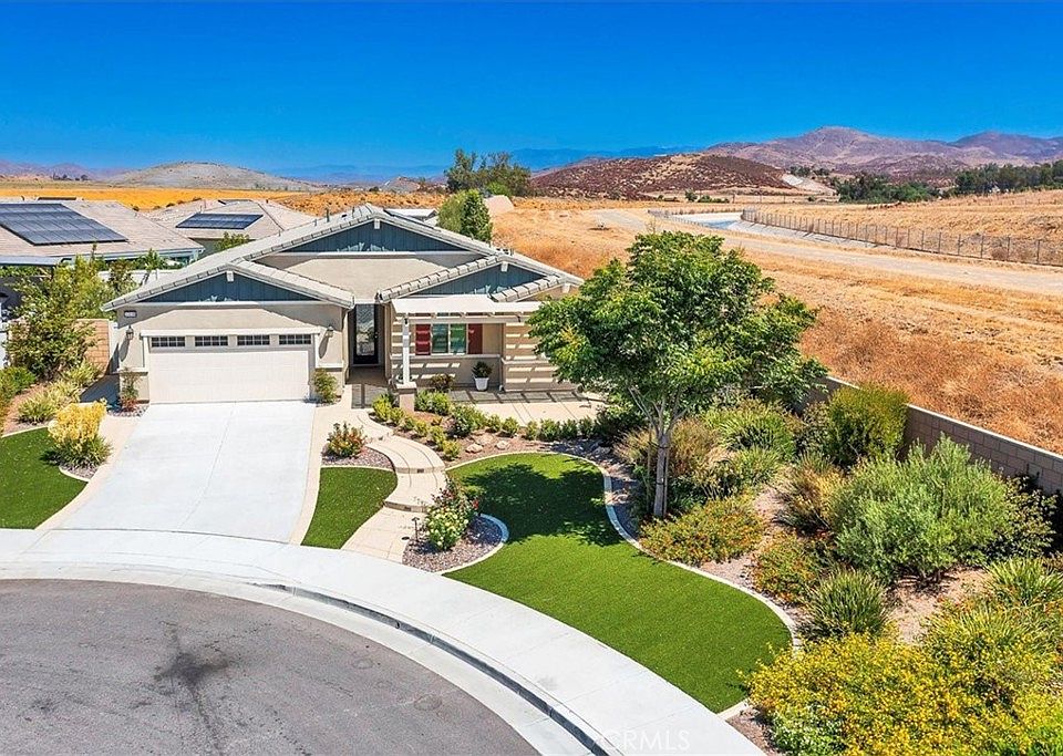 1st image of 33198 Carignan Ct