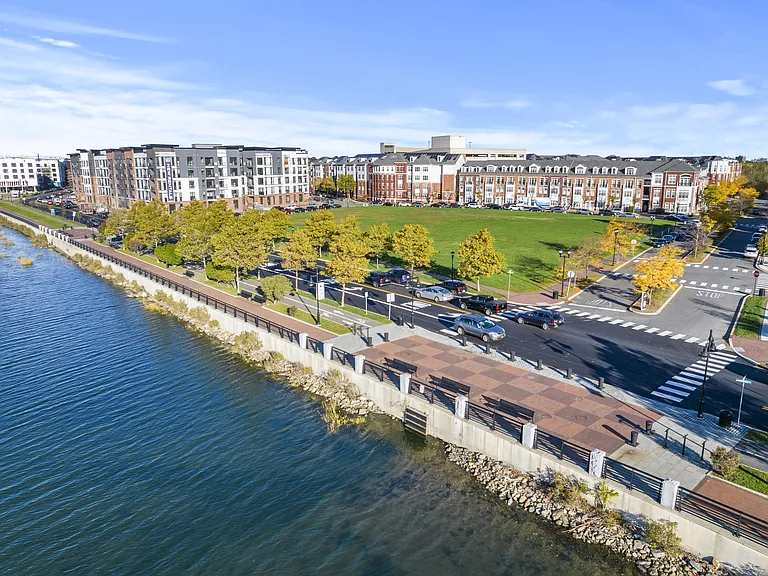 Harbor Pointe — Photo 47