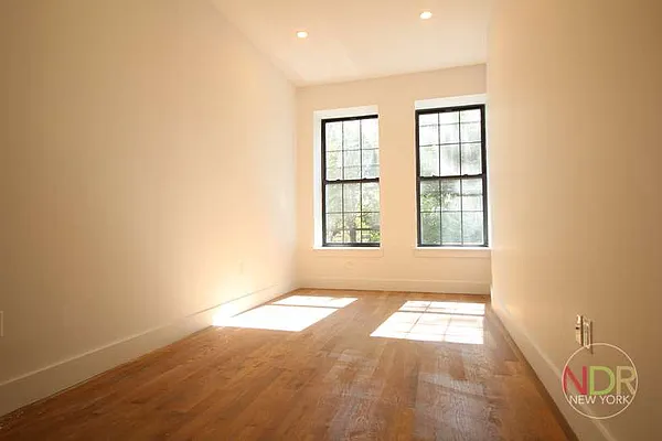 Rented by Next Door Realty NYC | media 32