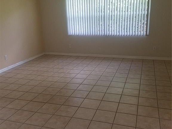 4th image of 2100/2102 Haviland Ave S