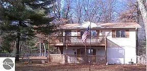 1st image of 1675 N Ogemaw Trl