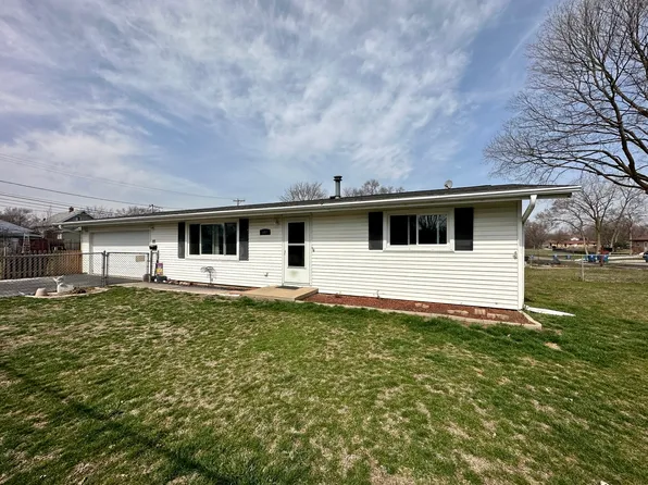 640 Parker Ave, Aurora, IL 60505