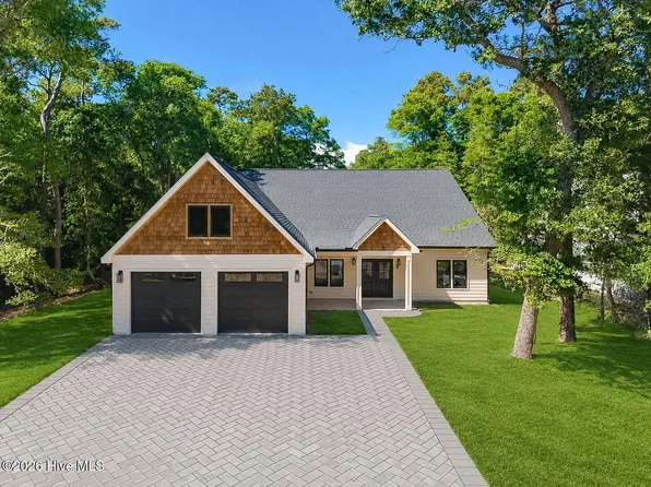 138 Mimosa Boulevard, Pine Knoll Shores, NC 28512