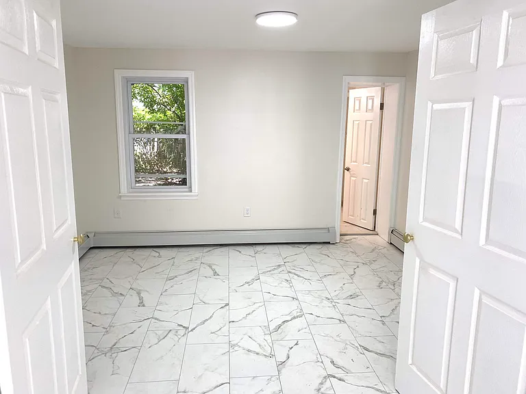 19 Wallis Ave — Photo 8