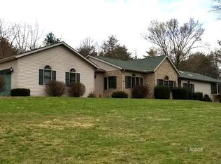 31610 Mays Rd, Logan, OH 43138