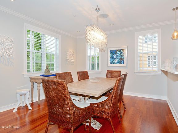 5th image of 333 W Mallory Cir