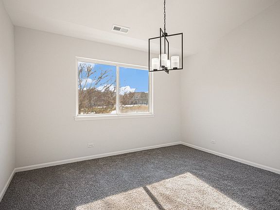 4th image of 1428 Meadowsedge Ln
