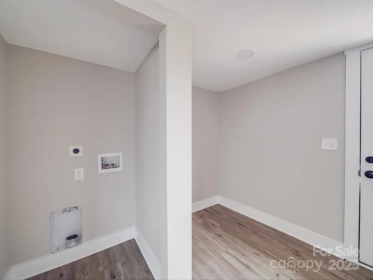 903 W End Ave #905 — Photo 17