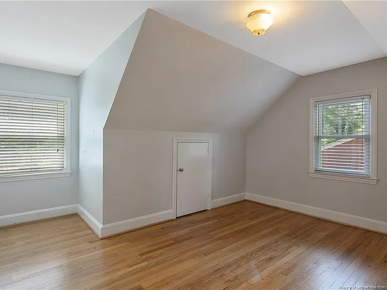 415 Vista Dr — Photo 32