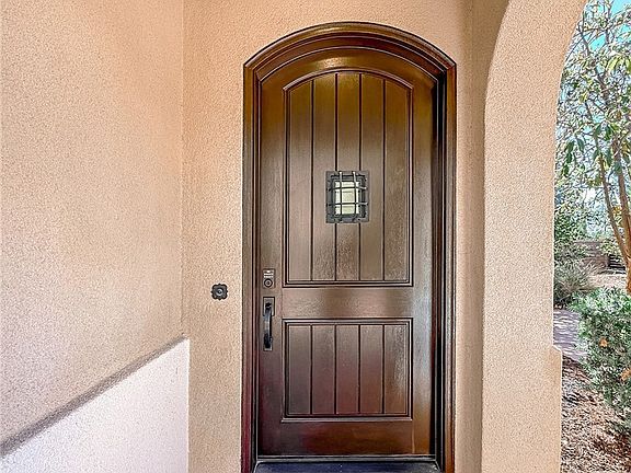 4th image of 4288 Presidio Dr