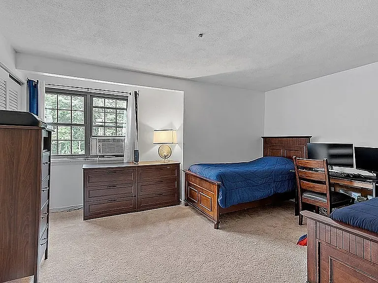 41 Spencer Rd #32G — Photo 5