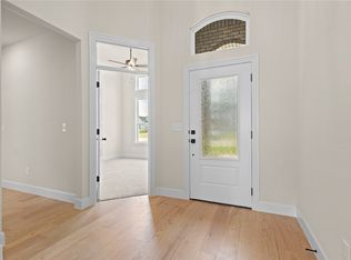 1461 Overcup Oak Ln, Bentonville, AR 72713